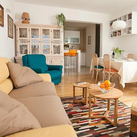 Roko Apartman *
